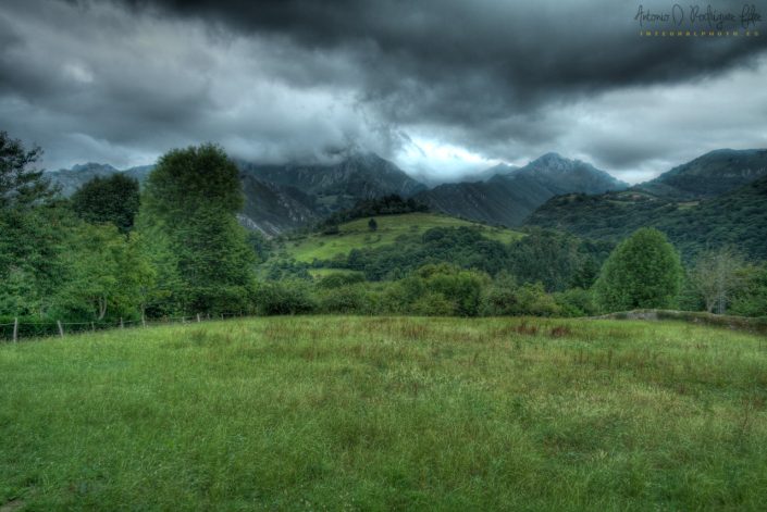 Tormenta en los picos de Europa