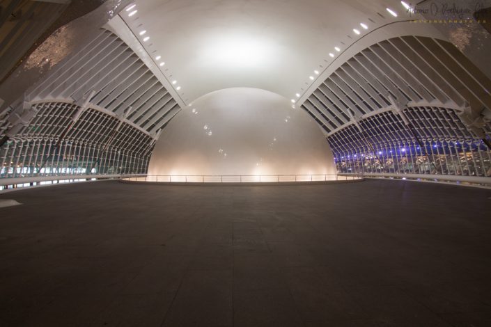 Interior del Hemisferic de la Ciudad de las Artes y la Ciencias de Valencia