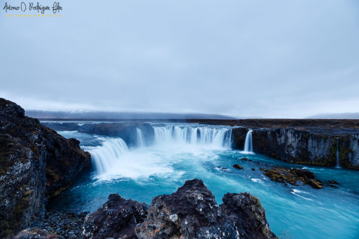 Cascada de Godafoss desde la parte superior